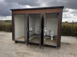 Module sanitaire avec cabine triple